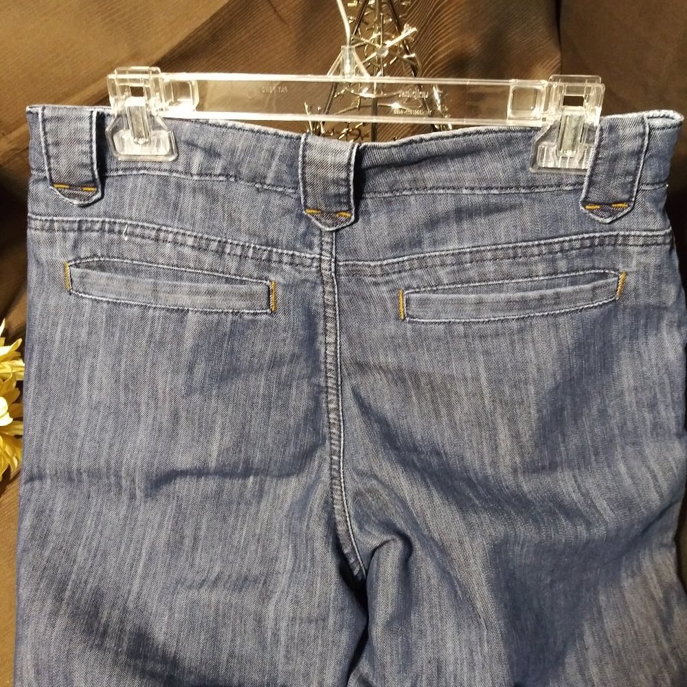 370 jeaniemade Size 8 Lee Jeans Bell-Bottoms - Picture 4 of 5